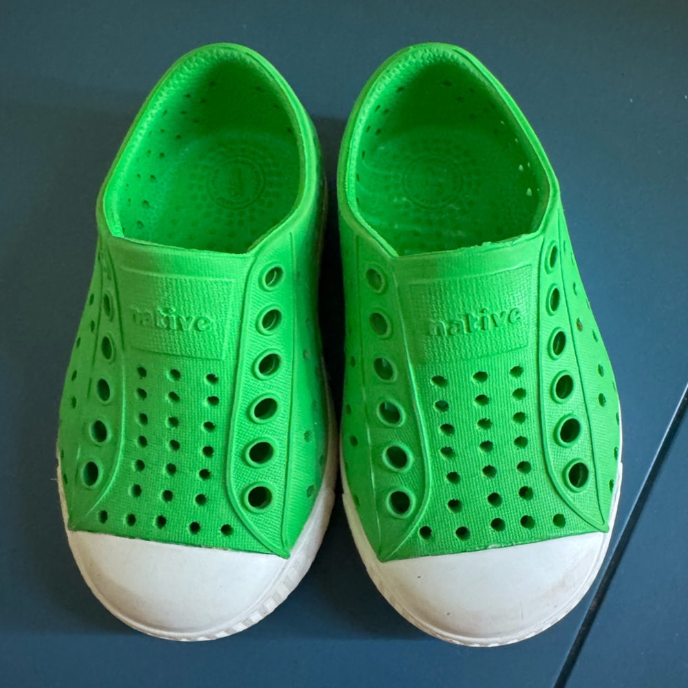 Toddler native shoes